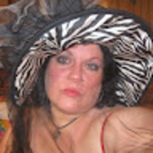 Meet your Posher, Claire